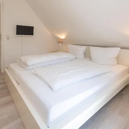 Kaept'n Gordon, App 15 דירה